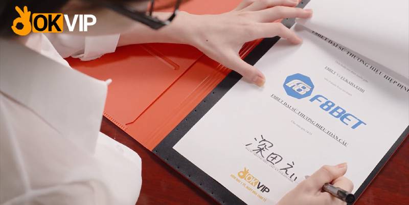 Lễ ký kết đại sứ thương hiệu F8BET Eimi Fukada: Đỉnh cao truyền thông & minh bạch